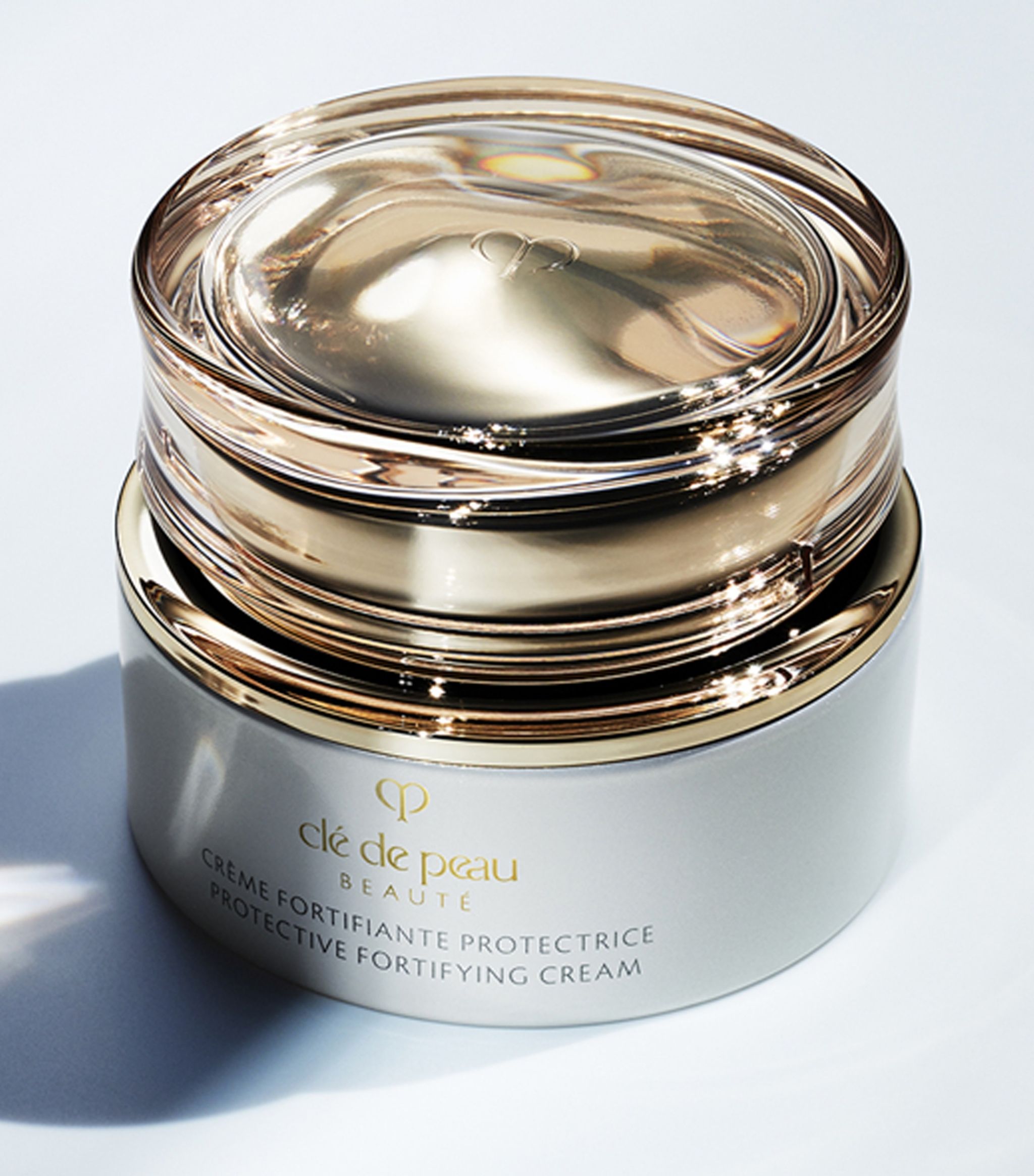 Kem Clé De Peau Beaute Protective Fortifying Cream