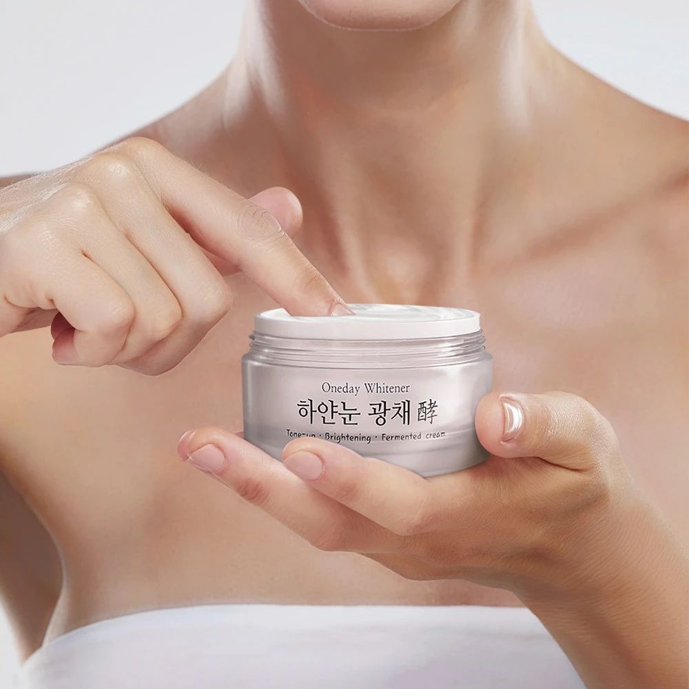 Kem dưỡng da Hàn Quốc Nella Oneday Whitener Cream