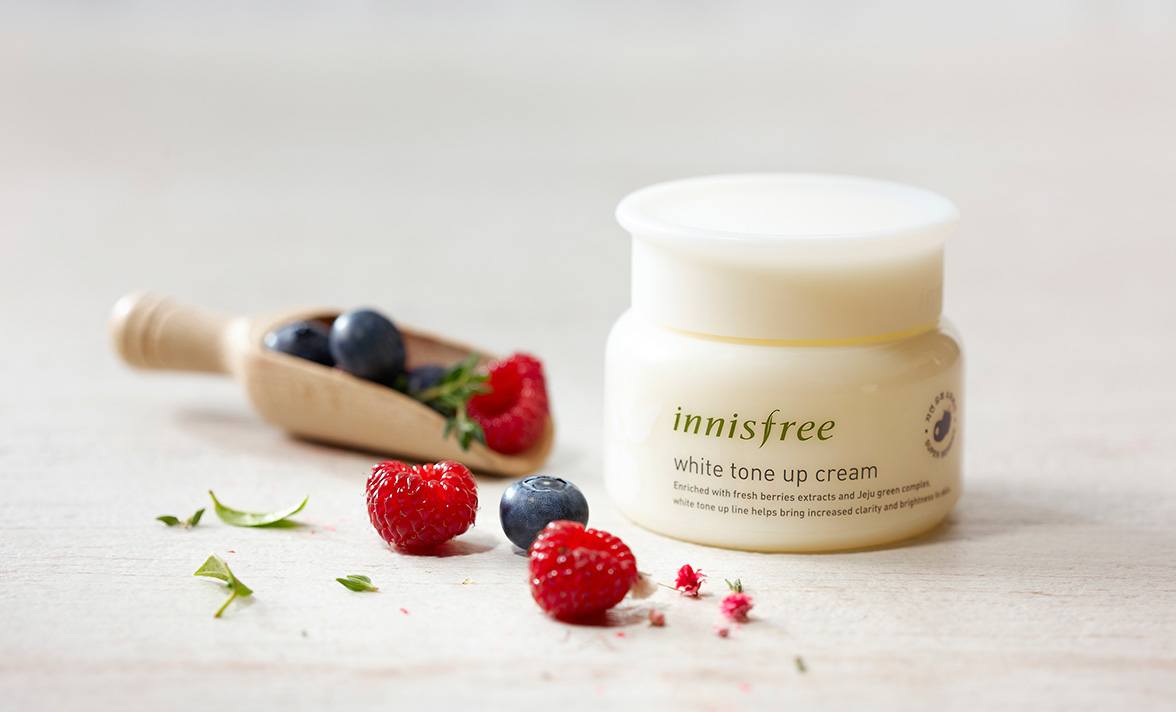 Kem ủ trắng da mặt Innisfree White Tone Up Cream