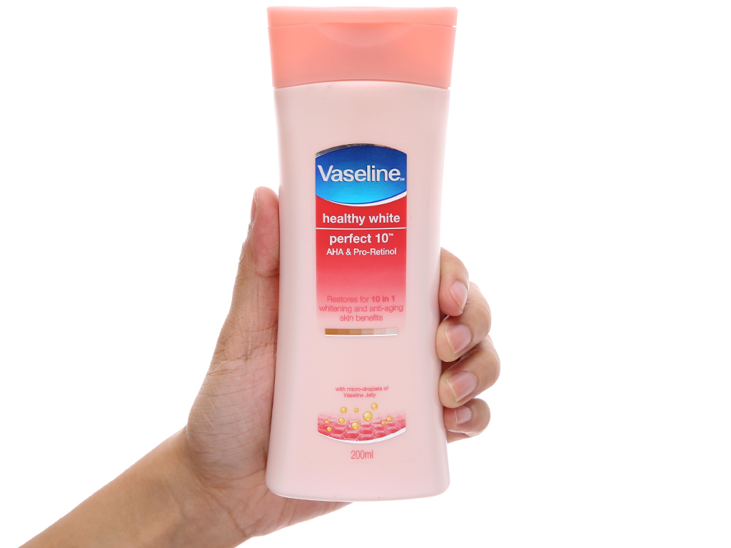 Sữa dưỡng thể trắng da vaseline của nhật